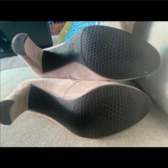 Stuart Weitzman Over The Knee Suede Boots - Picture 11 of 13